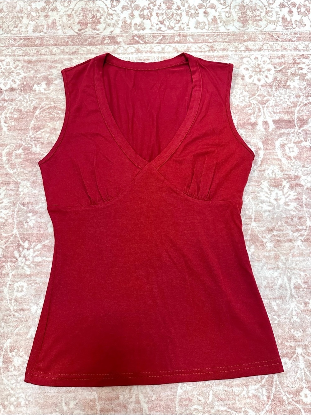NEW 🌹 Deep V Y2K Vibes Red T-Shirt - Picture 3 of 8
